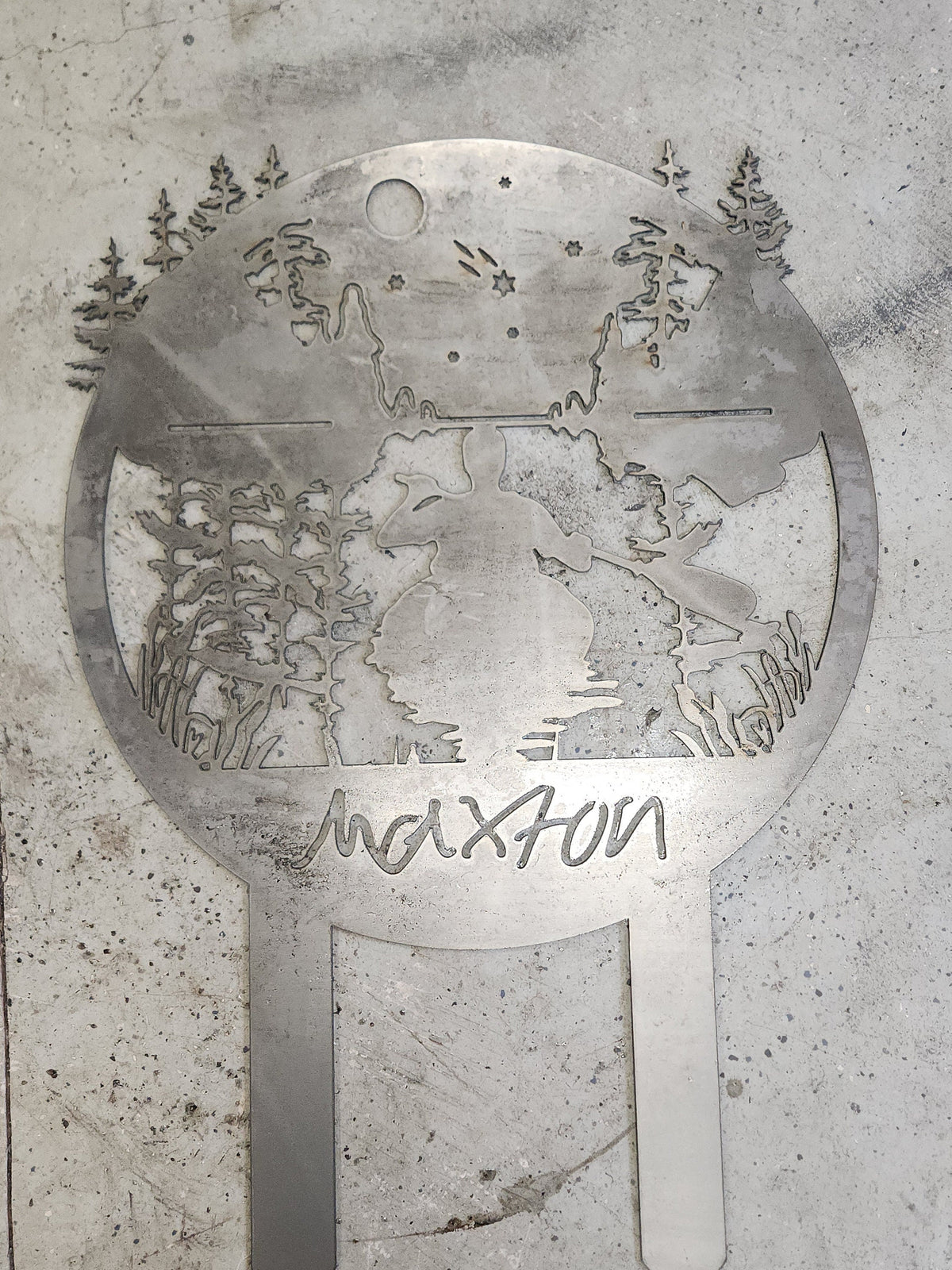 Personalized Round Lake Scene Yard Stake finished metal example (photo 3)