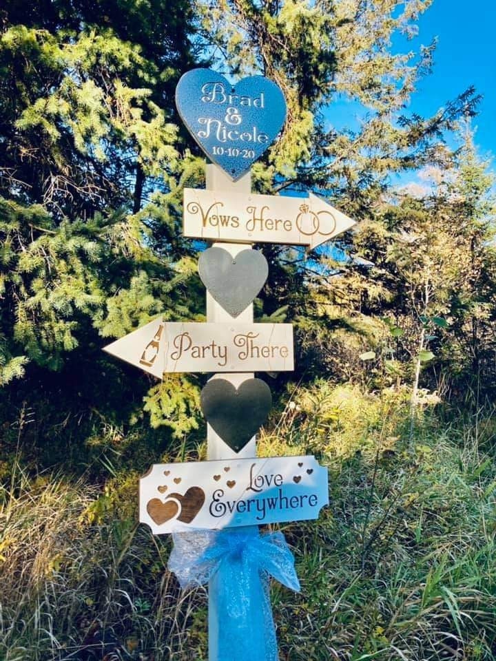 Wedding Direction Arrow Signs finished metal example (photo 2)
