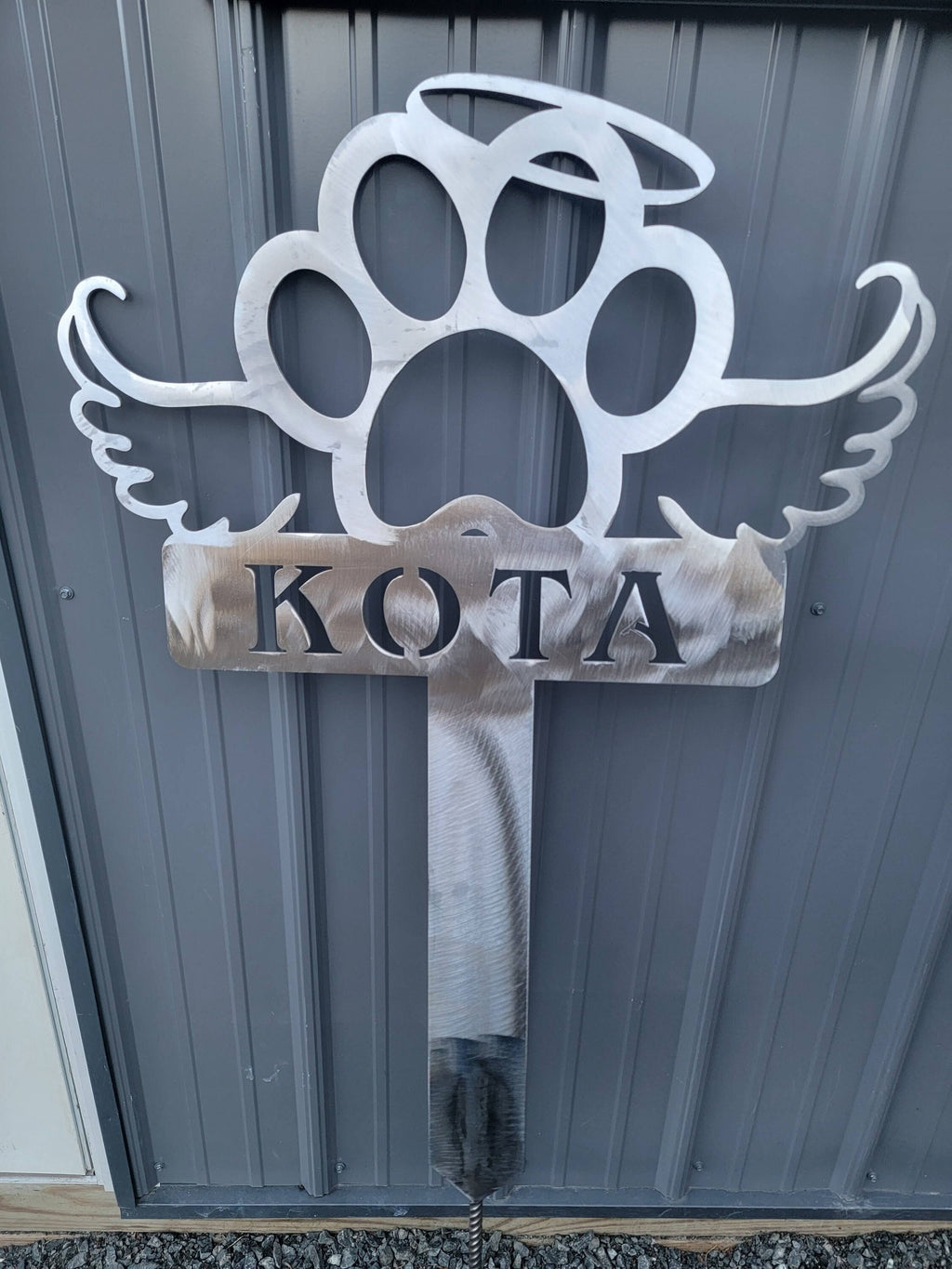 Dog Paw Halo Memorial Stake finished metal example