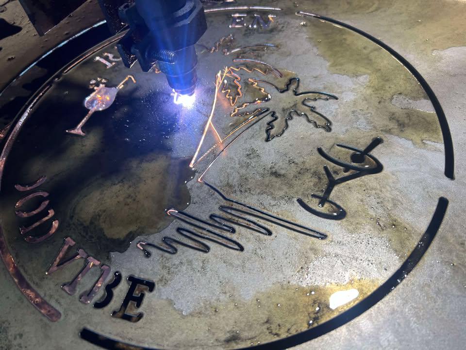 CNC plasma cutting the Beach Bar Palm Tree Good Vibes Sign design (photo 7)