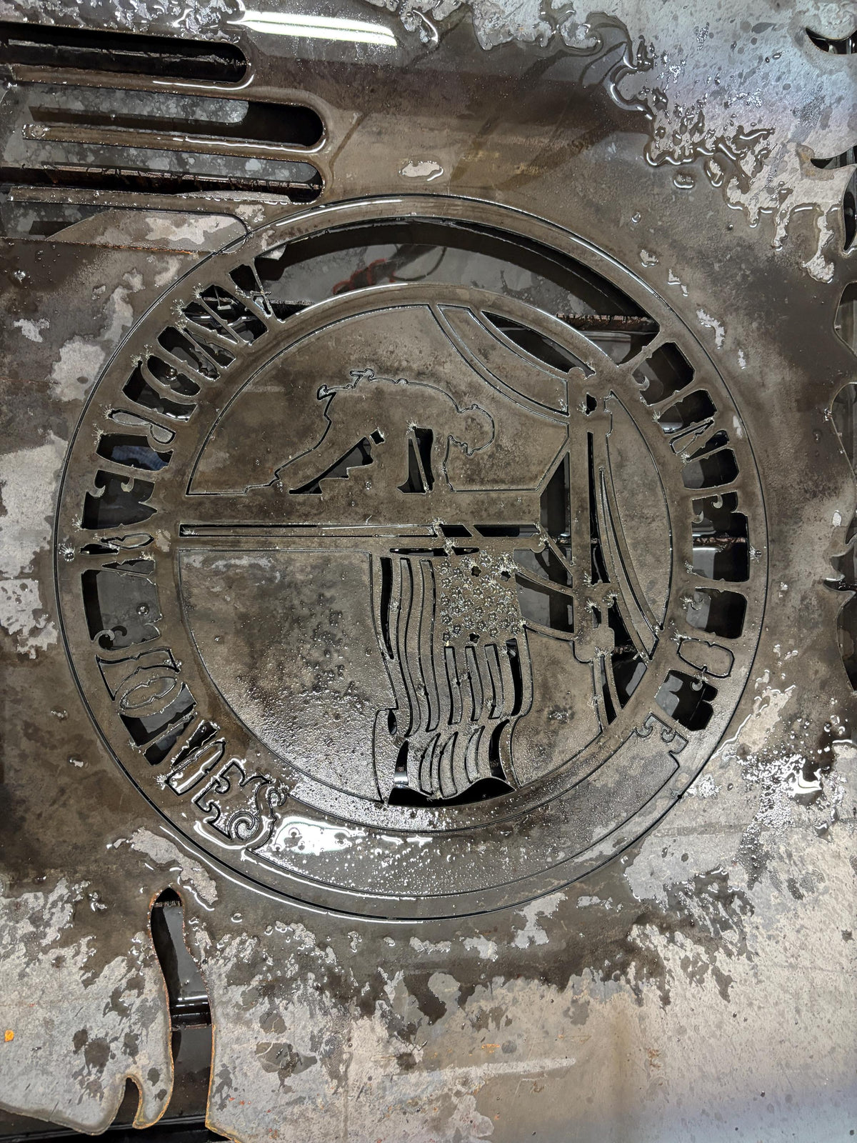 CNC plasma cutting the Journeyman Lineman Sign design (photo 3)