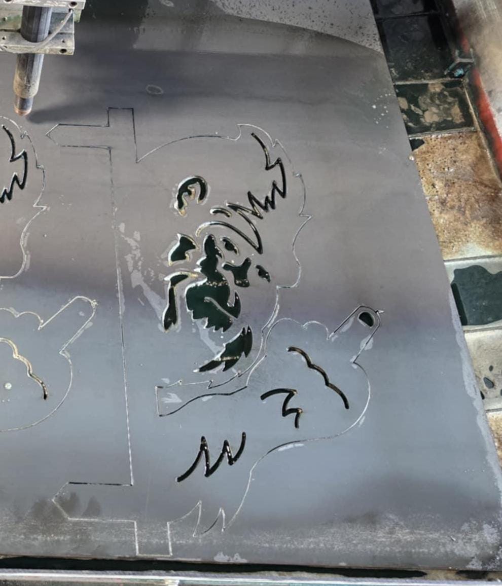Peeking Bigfoot Middle Finger, Post Mount finished metal example (photo 2)